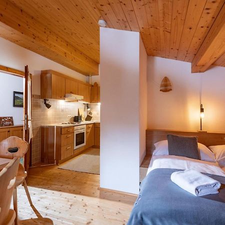 Au Alm Appartements 솔 외부 사진